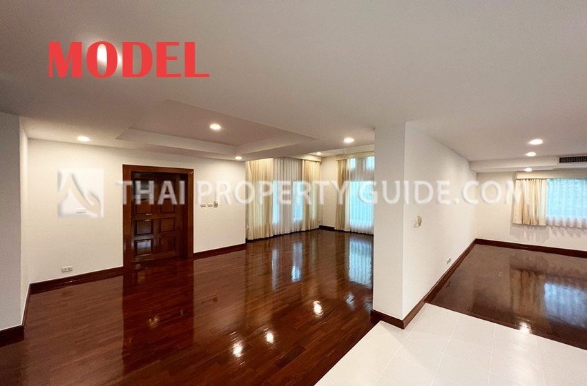 House with Shared Pool in Nichada Thani 